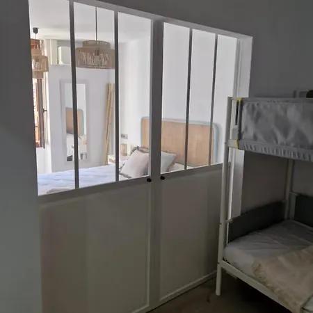 En El Corazon De Cimavilla דירה גיחון