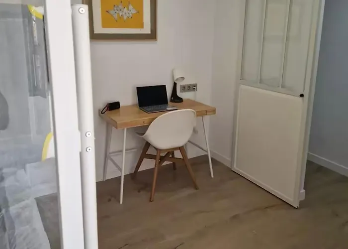 En El Corazon De Cimavilla * Χιχόν