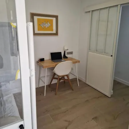 En El Corazon De Cimavilla דירה *