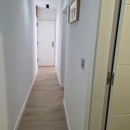 En El Corazon De Cimavilla דירה גיחון