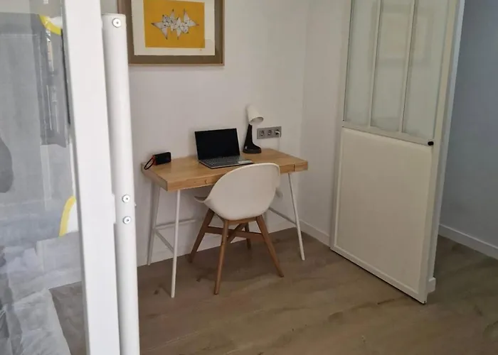 En El Corazon De Cimavilla 公寓 *